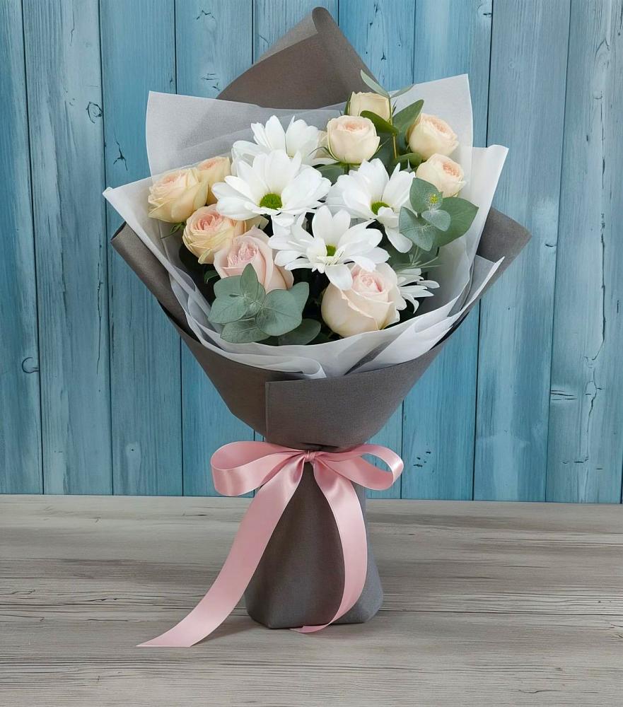 Букет цветов из: Хризантемы и Розы в Биробиджане