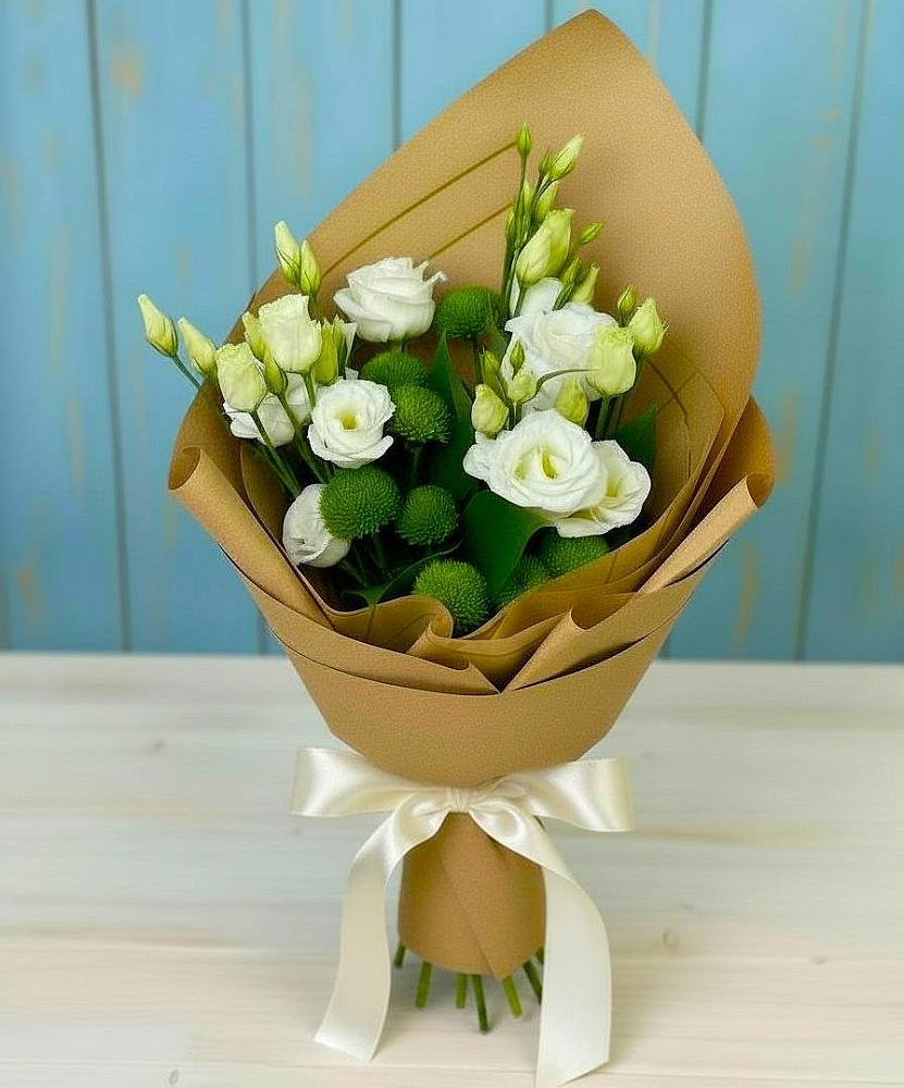 Букет цветов из: Хризантемы и Лизиантусы в Биробиджане